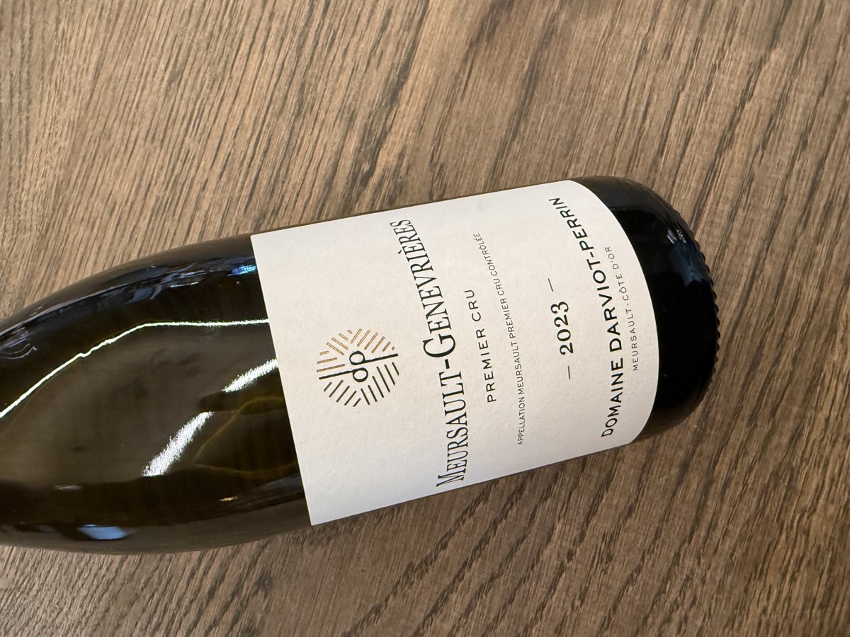 DARVIOT PERRIN MEURSAULT 1ER GENEVRIERES BLANC 2023 0.75L.